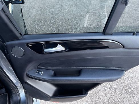 Used 2019 Mercedes-Benz GLE 43 AMG 4MATIC image 24