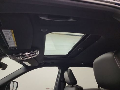 New 2025 Jeep Grand Cherokee L Altitude image 39