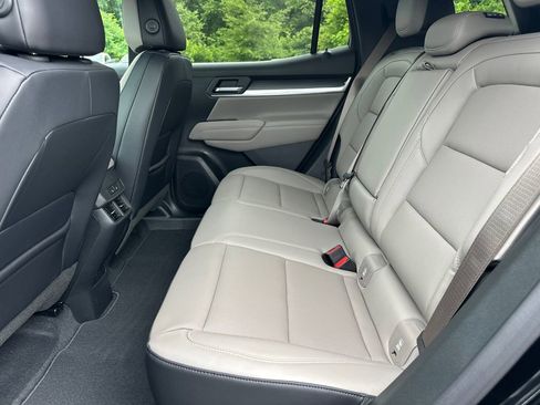 New 2026 GMC Terrain Elevation w/ Elevation Premium Package FWD image 21