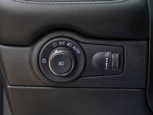 Used 2022 Dodge Durango GT image 20