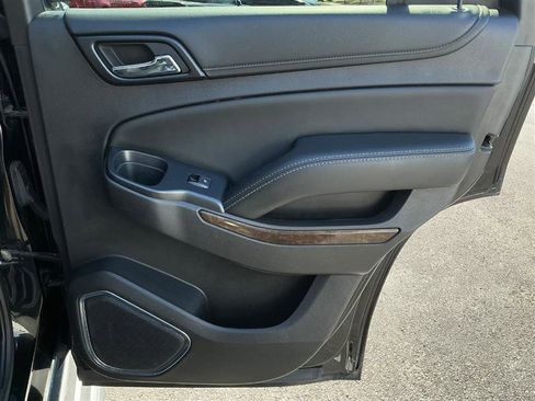 Used 2016 Chevrolet Tahoe LT image 39