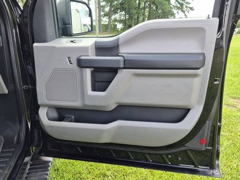 Used 2020 Ford F150 XL w/ Equipment Group 101A Mid RWD image 29