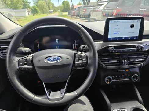 Used 2023 Ford Escape Active AWD/4WD image 14