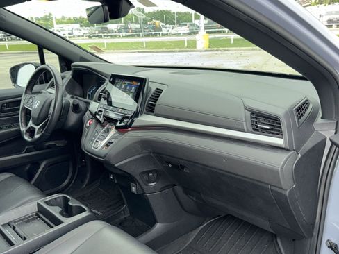 Used 2023 Honda Odyssey Sport image 30