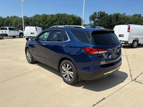 Used 2022 Chevrolet Equinox Premier AWD/4WD image 4