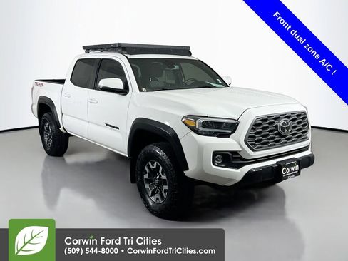 Used 2023 Toyota Tacoma TRD Off-Road image 1