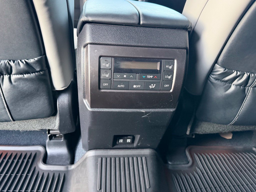 Used 2023 Lexus GX 460 w/ Black Line Special Edition AWD/4WD image 22