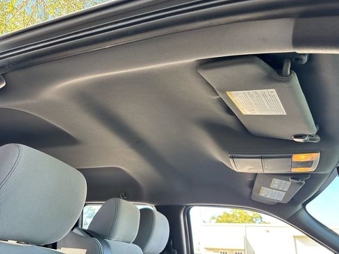 Used 2014 Ford F150 XLT w/ XLT Chrome Package image 17