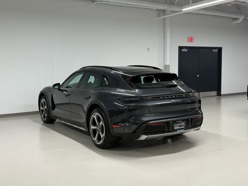 Certified 2022 Porsche Taycan 4 Cross Turismo image 3