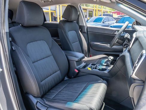 Used 2020 Kia Sportage LX FWD image 22