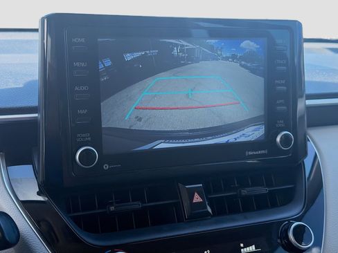 Used 2022 Toyota Corolla Cross LE image 13