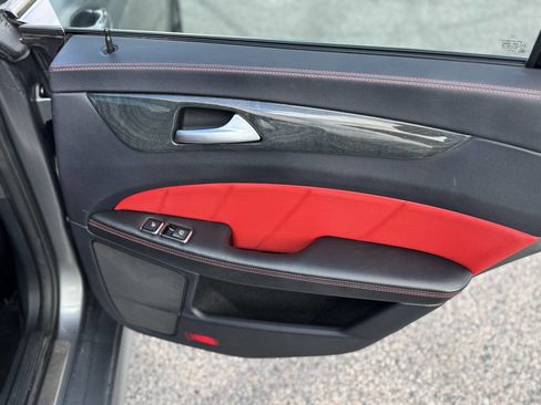 Used 2017 Mercedes-Benz CLS 550 4MATIC image 16