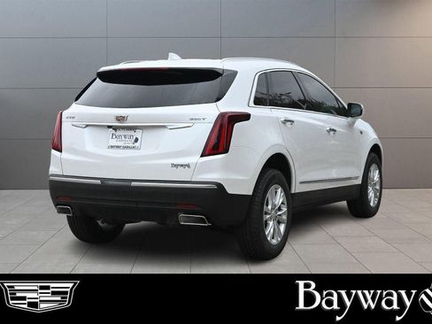 New 2026 Cadillac XT5 Luxury w/ LPO, Floor Liner Package image 44