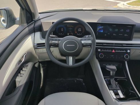New 2026 Hyundai Tucson SEL Plus AWD/4WD image 19