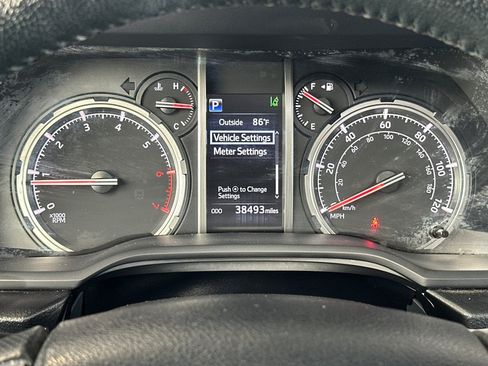 Certified 2023 Toyota 4Runner TRD Off-Road Premium w/ Off Road Premium Plus Package AWD/4WD image 24