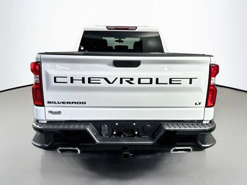 Used 2021 Chevrolet Silverado 1500 LT Trail Boss w/ Bed Protection Package AWD/4WD image 6