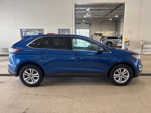 Used 2018 Ford Edge SEL w/ Equipment Group 201A image 4