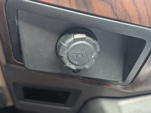 Used 2012 Ford F250 Lariat w/ Lariat Ultimate Pkg AWD/4WD image 18