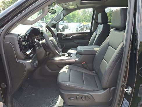 New 2025 Chevrolet Silverado 2500 LTZ w/ LTZ Premium Package image 6