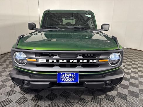 Used 2024 Ford Bronco Big Bend AWD/4WD image 3