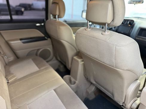 Used 2011 Jeep Patriot Latitude image 4