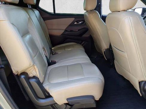 Used 2023 Chevrolet Traverse LS FWD image 20