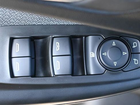 Used 2023 Chevrolet TrailBlazer LS image 11