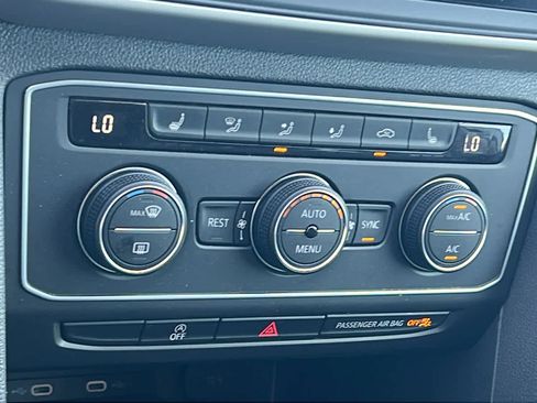 Certified 2021 Volkswagen Atlas SE AWD/4WD image 14