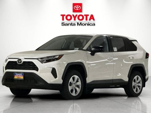 New 2025 Toyota RAV4 LE image 6