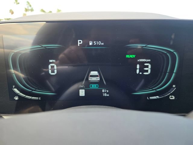 New 2026 Kia Niro EX FWD image 16