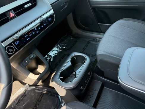 Certified 2024 Hyundai Ioniq 5 SEL RWD image 13