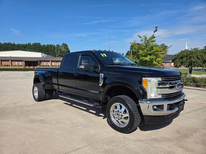 Used 2017 Ford F350 Lariat w/ Lariat Ultimate Package