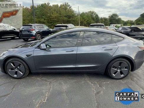Used 2022 Tesla Model 3 Long Range image 5