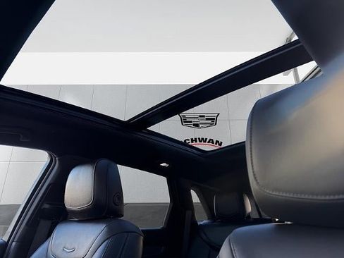 Used 2024 Cadillac XT5 Sportv w/ Technology Package image 28