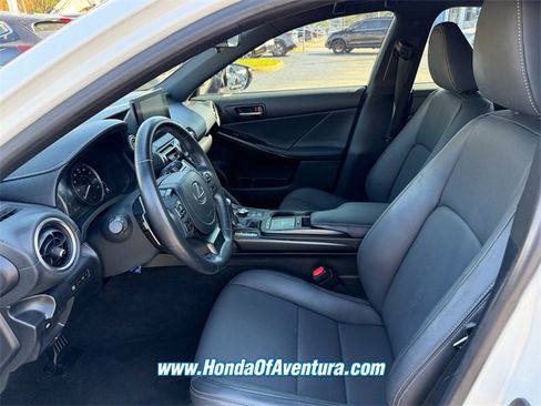 Used 2022 Lexus IS 300 300 image 10