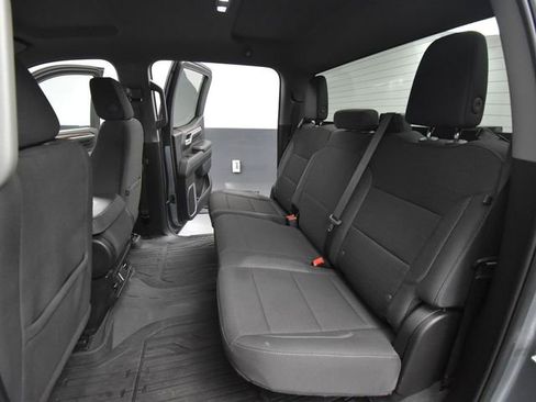 Used 2024 GMC Sierra 1500 SLE image 38