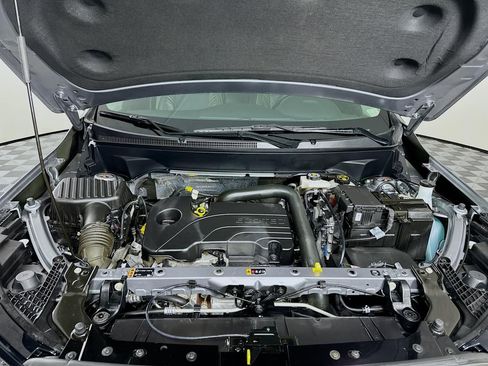 Used 2023 GMC Terrain AT4 image 41