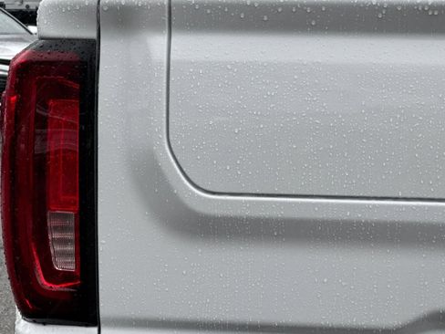 Used 2024 GMC Sierra 1500 SLT AWD/4WD image 47