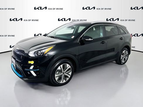 Used 2022 Kia Niro EX Premium image 4