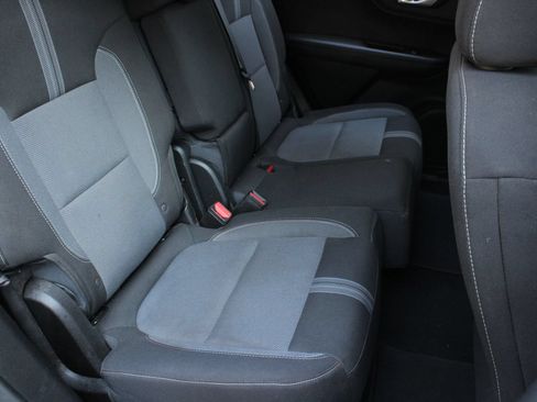 Used 2023 Chevrolet Blazer LT w/ Convenience Package FWD image 23