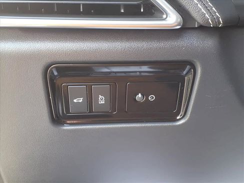 Used 2020 Jaguar F-PACE Checkered Flag image 17