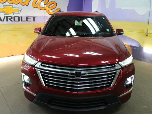 Used 2023 Chevrolet Traverse Premier AWD/4WD image 3