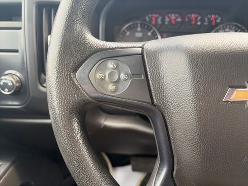 Used 2019 Chevrolet Silverado 1500 W/T AWD/4WD image 19