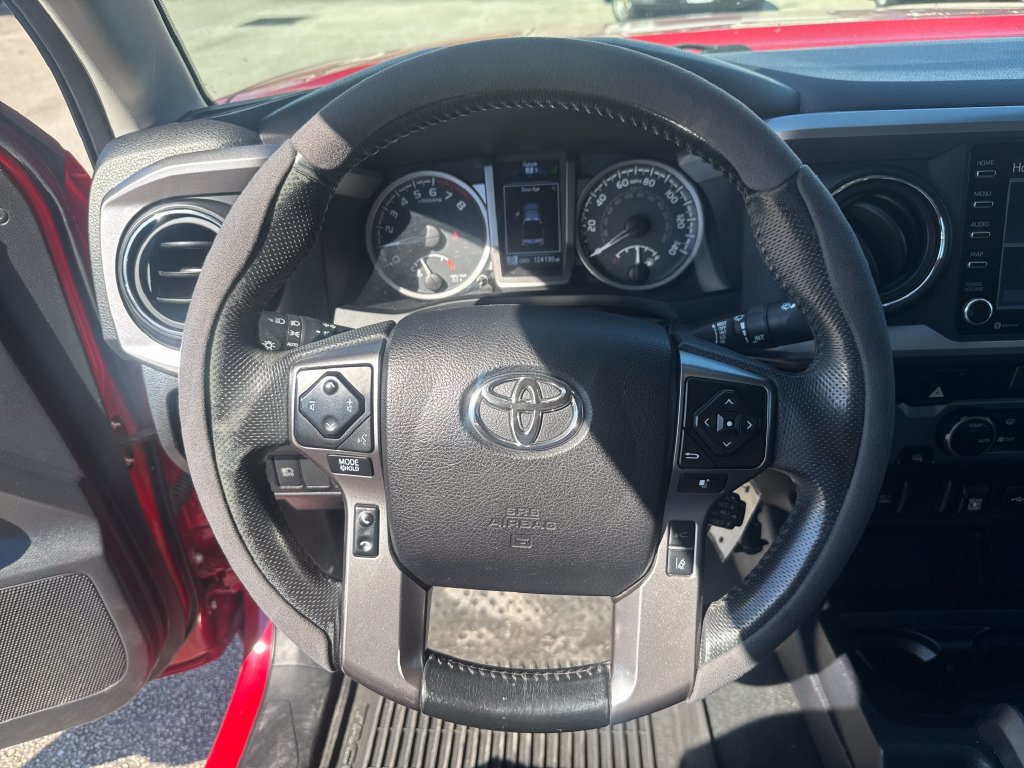 Used 2022 Toyota Tacoma SR5 w/ Technology Package RWD image 14