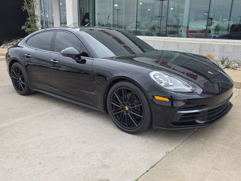 Used 2020 Porsche Panamera 4 image 9