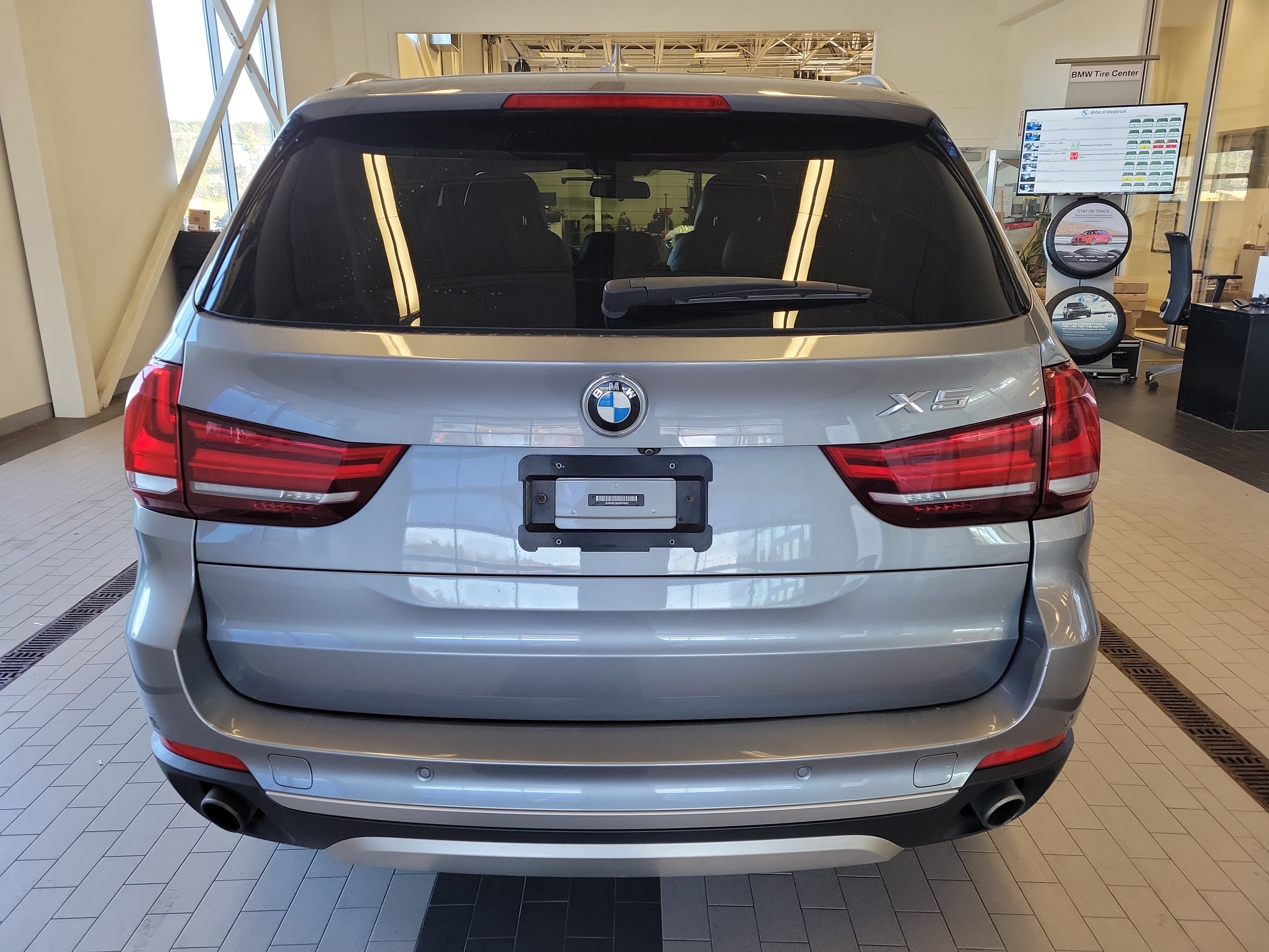 Used 2017 BMW X5 xDrive35i AWD/4WD image 6