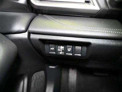 Used 2024 Subaru Outback Limited image 41