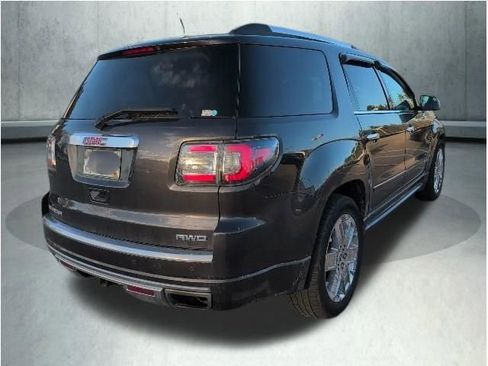 Used 2014 GMC Acadia Denali image 11