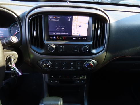 Used 2019 GMC Canyon All Terrain w/ All Terrain X Package image 25