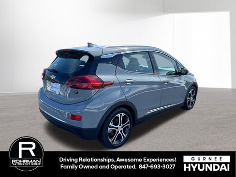 Used 2021 Chevrolet Bolt Premier w/ Infotainment Package image 9